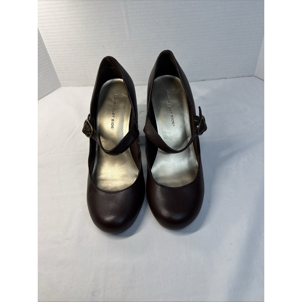 Mary Jane Classic Lower East Side Women's Buckle Strap 2" Heel Size 7 Brown